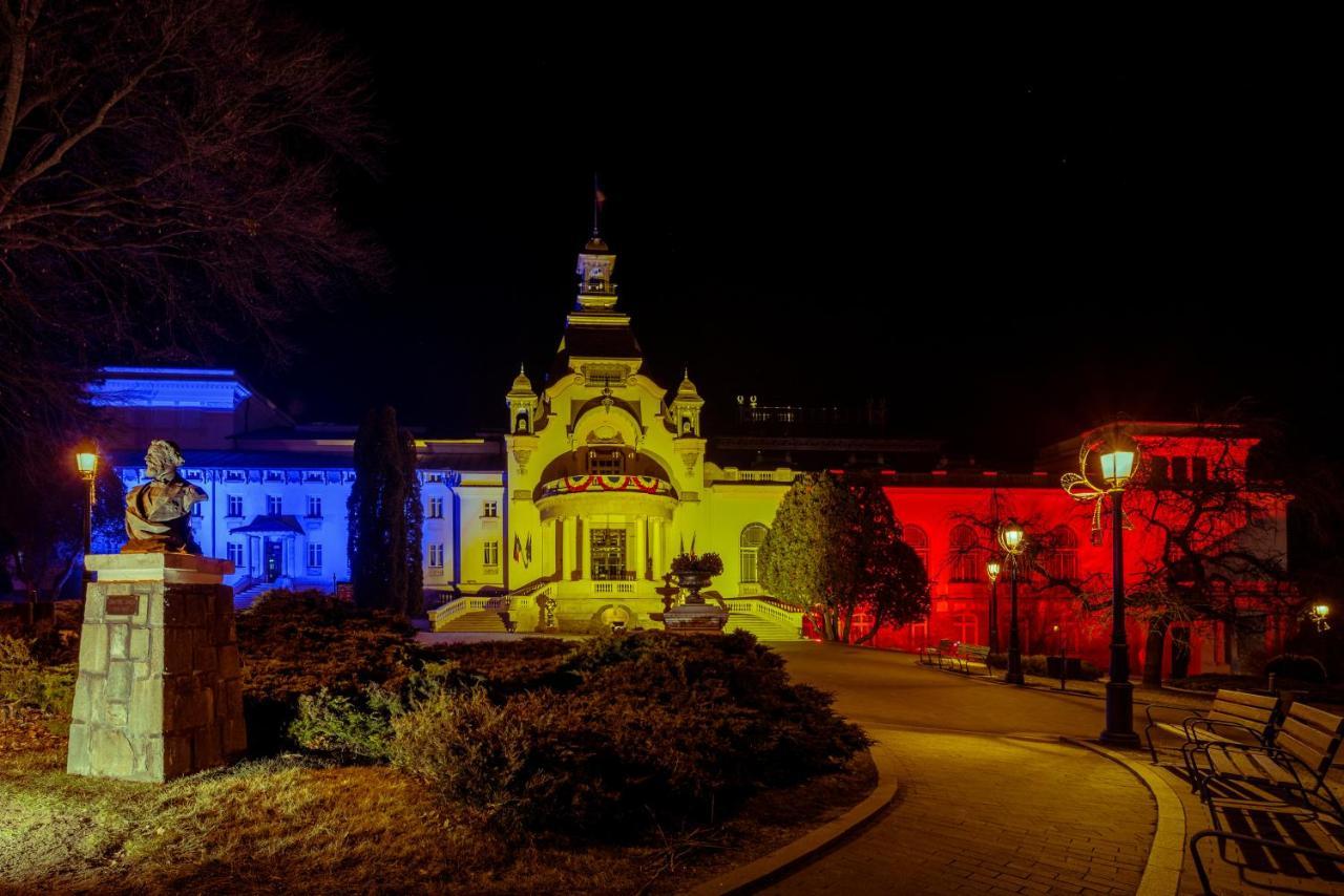 Hotel Riviera Sinaia Eksteriør billede